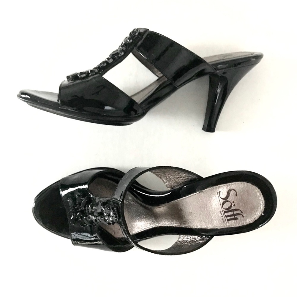 Black Patent Leather Pumps with Strap Detail